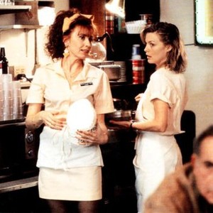 FRANKIE AND JOHNNY, from left: Kate Nelligan, Michelle Pfeiffer, 1991, © Paramount