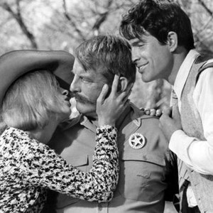 BONNIE AND CLYDE, Faye Dunaway, Denver Pyle,  Warren Beatty, 1967