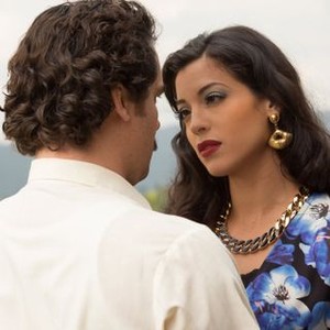 Narcos, Wagner Moura (L), Stephanie Sigman (R), 'La Gran Mentira', Season 1, Ep. #8, 08/28/2015, ©NETFLIX