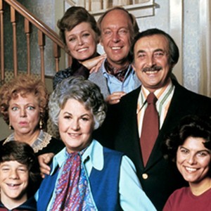 Rue McClanahan, Conrad Bain, Bill Macy, Adrienne Barbeau, Beatrice Arthur, Brian Morrison and Hermione Baddeley (clockwise from top left)