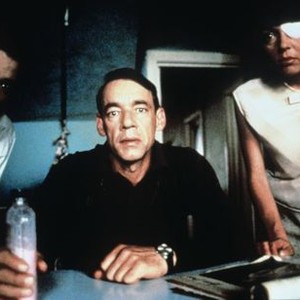 THE YOUNG POISONER'S HANDBOOK, from left: Hugh O'Conor, Roger Lloyd-Pack, Charlotte Coleman, 1995, © Cinepix Filmed Enterprises