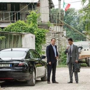 INFERNO, from left, Tom Hanks, Irrfan Khan, 2016. ph: Jonathan Prime. © Columbia Pictures