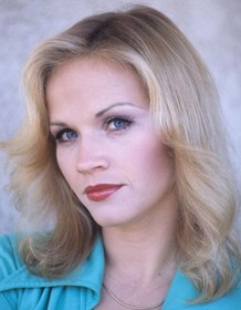 Lindsay Bloom