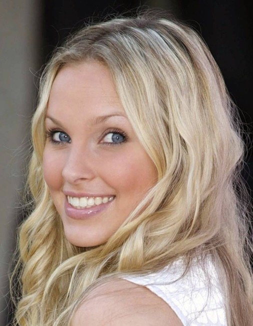 Alicia Banit