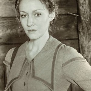 Jennifer Ferrin as Louise Ellison