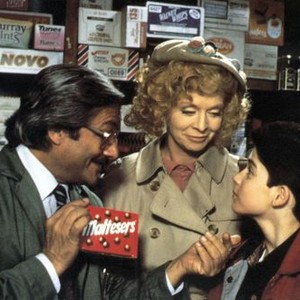 JUST ASK FOR DIAMOND, from left: Saeed Jaffrey, Susanah York, Colin Dale, 1988, © Kings Road Entertainment