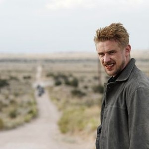LOGAN, BOYD HOLBROOK, 2017. PH: BEN ROTHSTEIN/TM & COPYRIGHT © 20TH CENTURY FOX FILM CORP. ALL RIGHTS RESERVED.