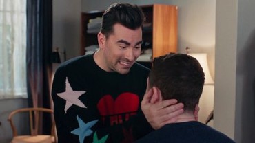 Season 6 schitts creek streaming store