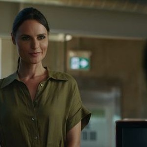 Good Wife's Guide to Murder - Rotten Tomatoes