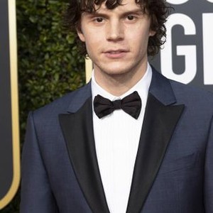 Evan Peters attends the 76th Annual Golden Globe Awards, Golden Globes, at Hotel Beverly Hilton in Beverly Hills, Los Angeles, USA, on 06 January 2019.   (115457934)