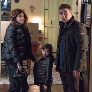 Happyish, Kathryn Hahn (L), Sawyer Shipman (C), Steve Coogan (R), 'Starring Marc Chagall, Abuela and Adolf Hitler', Season 1, Ep. #2, 05/03/2015, ©SHO