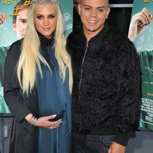 Ashlee Simpson, Evan Ross at arrivals for JUST BEFORE I GO Premiere, Arclight Hollywood, Los Angeles, CA April 20, 2015. Photo By: Dee Cercone/Everett Collection