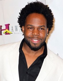 Dwele