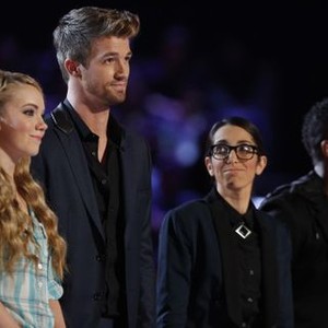 The Voice, Danielle Bradbery (L), Josiah Hawley (C), Michelle Chamuel (R), 'The Live Playoffs, Part 2', Season 4, Ep. #15, 05/07/2013, ©NBC