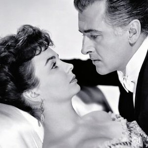 Footsteps in the Fog (1955) photo 11
