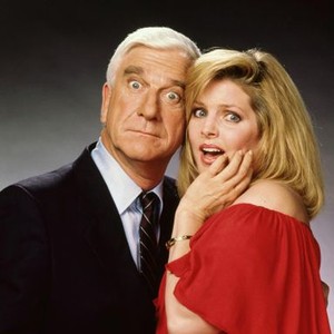 THE NAKED GUN: FROM THE FILES OF POLICE SQUAD!, Leslie Nielsen, Priscilla Presley, 1988, (c) Paramount