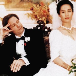 THE WEDDING BANQUET, (aka XI YAN, aka GARCON D'HONNEUR), from left, Mitchell Lichtenstein, May Chin, 1993, ©Samuel Goldwyn