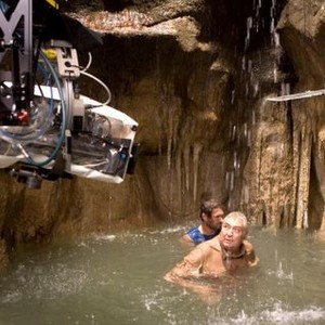 APOCALYPTO, cinematographer Dean Semler (front, center), 2006. ©Walt Disney Co.