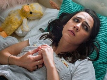 Girls season 1 episode sale 1
