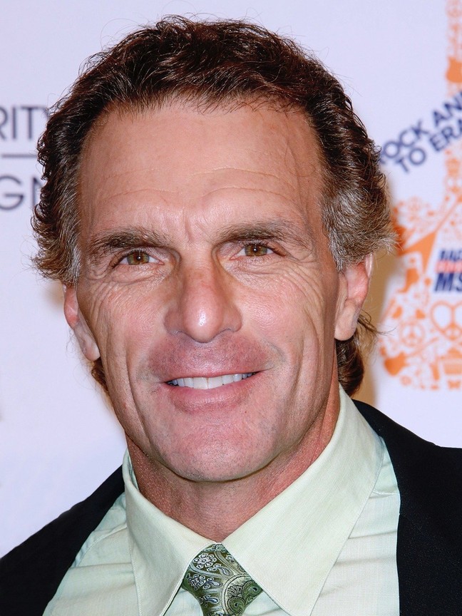 Doug Flutie Pictures - Rotten Tomatoes