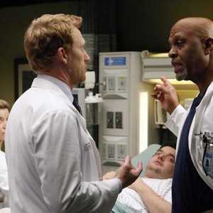 Grey's Anatomy, from left: Tessa Ferrer, Kevin McKidd, Jeffrey M. Addiss, James Pickens Jr., 'We Gotta Get Out Of This Place', Season 10, Ep. #16, 03/20/2014, ©ABC