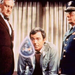 THE CAT FROM OUTER SPACE, from left: Hans Conried, Ken Berry, Harry Morgan, 1978, © Buena Vista