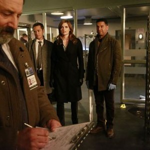 Castle, from left: Arye Gross, Seamus Dever, Stana Katic, Jon Huertas, 'And Justice For All', Season 8, Ep. #13, 02/29/2016, ©ABC