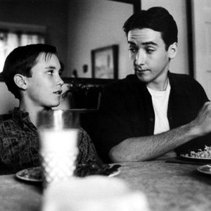 STAND BY ME, Wil Wheaton, John Cusack, 1986.