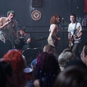 (L-R) Callum Turner as Tiger, Joe Cole as Reece, Alia Shawkat as Sam and Anton Yelchin as Pat in "Green Room." photo 9