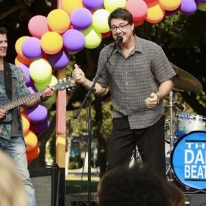 Modern Family, Darin Toonder (L), Rick Cowling (R), 'A Fair to Remember', Season 5, Ep. #7, 11/13/2013, ©ABC