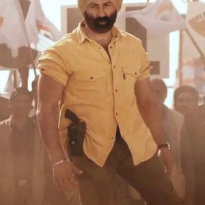 Singh Saab the Great (2013) photo 11