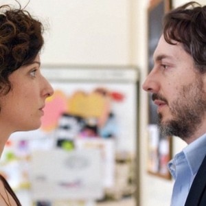 DOWN BY LOVE, (aka EPERDUMENT), from left: Stephanie Cleau, Guillaume Gallienne, 2016. © StudioCanal