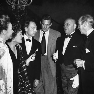 SUNSET BOULEVARD, from left: Anna Q. Nilsson, Gloria Swanson, Buster Keaton, William Holden, Erich von Stroheim, H.B. Warner, on set, 1950
