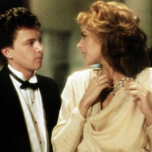MANNEQUIN, from left: Andrew McCarthy, Kim Cattrall, 1987, TM & Copyright © 20th Century Fox Film Corp