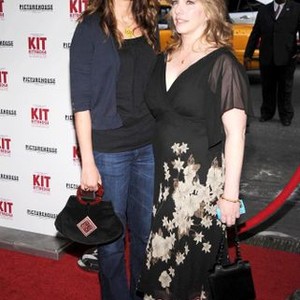Julia Roberts, Lisa Robers Gillan at arrivals for KIT KITTREDGE: AN AMERICAN GIRL Premiere, The Ziegfeld Theatre, New York, NY, June 19, 2008. Photo by: Slaven Vlasic/Everett Collection
