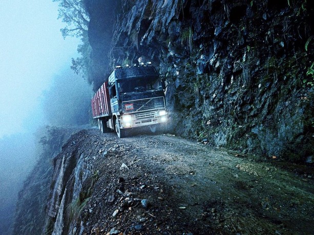 Ice Road Truckers Deadliest Roads: Season 1 | Rotten Tomatoes