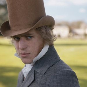 Johnny Flynn stars as "'George Knightley" in director Autumn de Wilde's EMMA, a Focus Features release.  Credit : Focus Features
