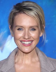 Nicky Whelan