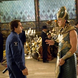 NIGHT AT THE MUSEUM: BATTLE OF THE SMITHSONIAN, (aka NIGHT AT THE MUSEUM 2), from left: Ben Stiller, Hank Azaria, 2009. Ph: Doane Gregory,/TM & Copyright ©20th Century Fox Film Corp. All rights reserved.