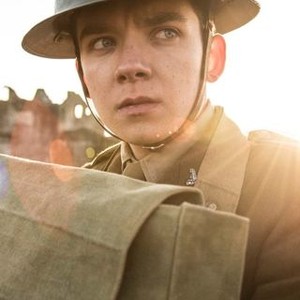 Journey's End (2017) photo 14