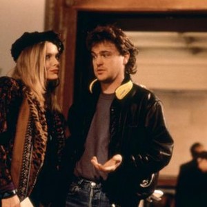 THE FABULOUS BAKER BOYS, Michelle Pfeiffer, director Steven Kloves on set, 1989, (c)TM and Copyright (c)20th Century Fox Film Corp. All rights reserved.