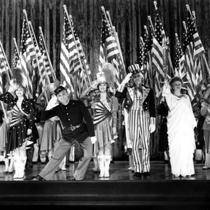 YANKEE DOODLE DANDY, Jeanne Cagney, James Cagney, Joan Leslie, Walter Huston, Rosemary DeCamp, 1942