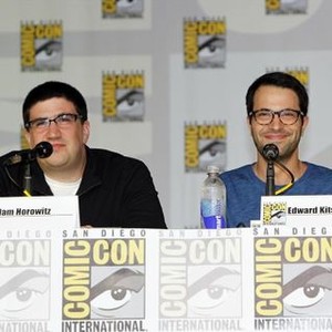 Once Upon A Time In Wonderland, Adam Horowitz (L), Edward Kitsis (R), 10/10/2013, ©ABC