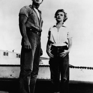 CLASH BY NIGHT, from left, Keith Andes, Marilyn Monroe, 1952