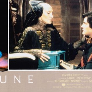 DUNE, from left: Sian Phillips, Kyle MacLachlan, 1984, © Universal
