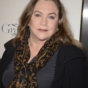 Kathleen Turner at arrivals for EFFIE GRAY Premiere, The Paris Theatre, New York, NY March 30, 2015. Photo By: Derek Storm/Everett Collection