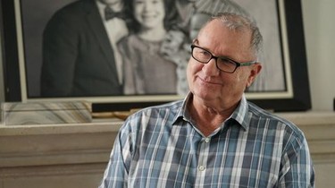 Modern family season shop 11 episode 17 free