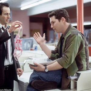 Paul (JASON LEE) and Jim (SHAWN HATOSY) discuss "girl things" in MGM Pictures' comedy A GUY THING. photo 17