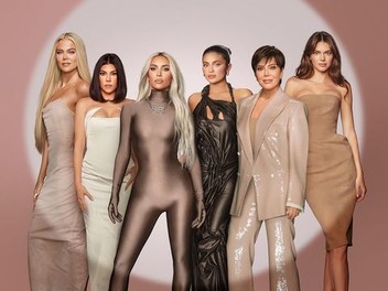 Keeping up with the kardashians season 16 watch online 123movies discount