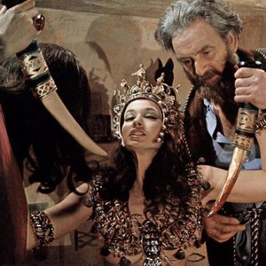 BLOOD FROM THE MUMMY'S TOMB, from left: Valerie Leon, Andrew Keir, 1971